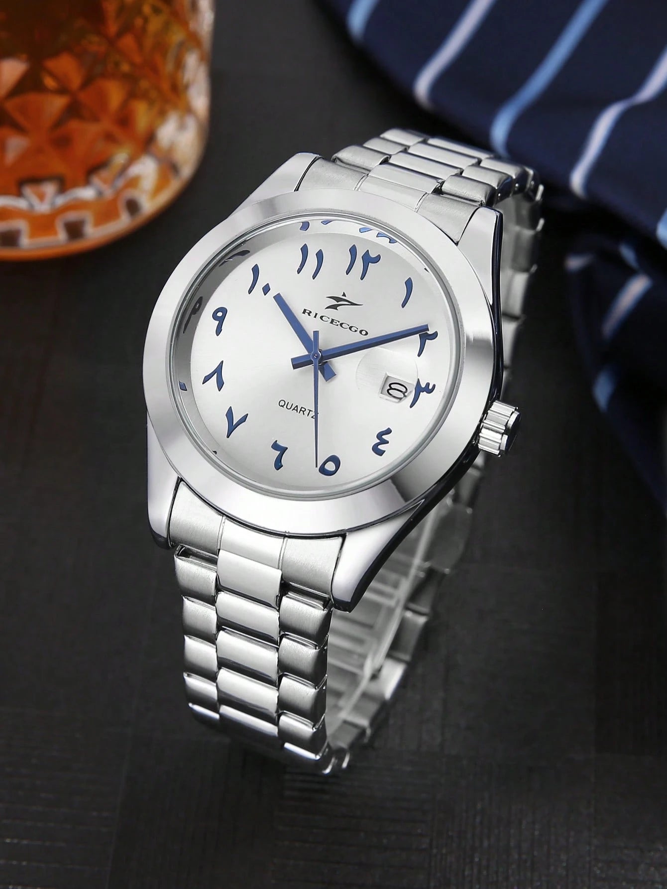 Men's Classic Quartz Steel Strap Wristwatch